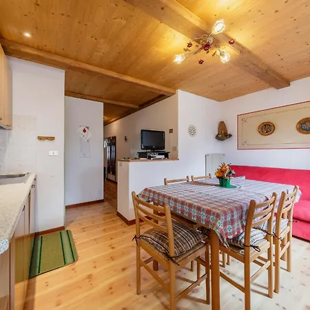 Kratter Sara Apartment